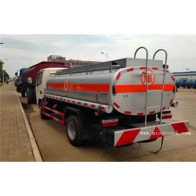 Dongfeng 102 hp 4x2 Oil tanker truck