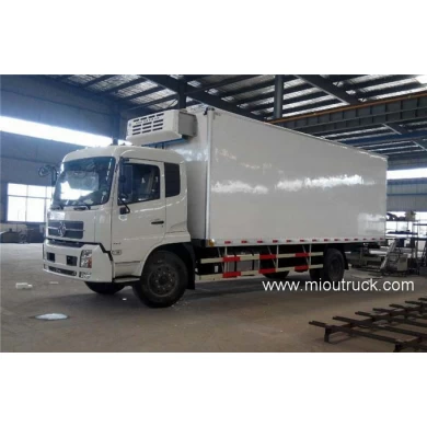 Dongfeng 140 hp 4X2 mini refrigerator box truck for sale