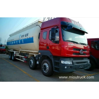 Dongfeng 375 horsepower 8 x4 powder material truck