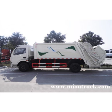 Dongfeng Duolika 4x2 5 CBM Garbage Truck