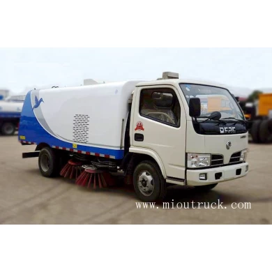 Small Dongfeng road sweeping truck 4*2  2t road sweeping truck