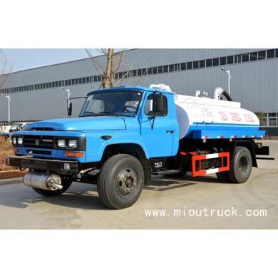 Dongfeng 140 CLQ5100GXE4 carro fecal de la succión, 4 * 2 8CBM 5 toneladas pequeño carro fecal de la succión