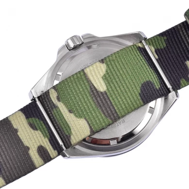 CBUS106 One Morceau Armée militaire Camouflage Ceinture de montre Nylon montre 20mm 22mm