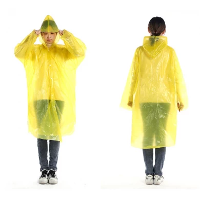 Easy to Carry Disposable PE Raincoat