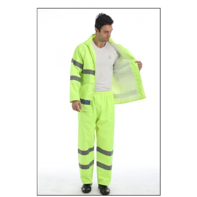 Mode-Design Wasserdichte Jacke mit Kapuze PVC-Polyester-Regenmantelanzug