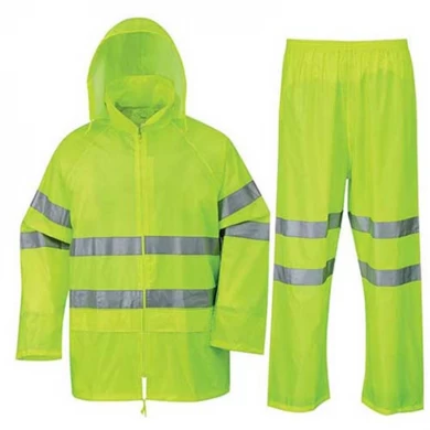 Soft Reusable Yellow Rain Wear Jacket With Eflective Tapes