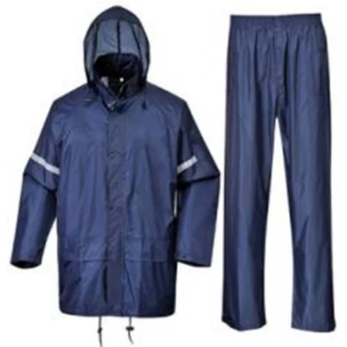 With Pockets Cheap Rain Wear for Hunting or Hiking