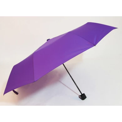 Regengeschützter Regenschirm mit individuellem Logo