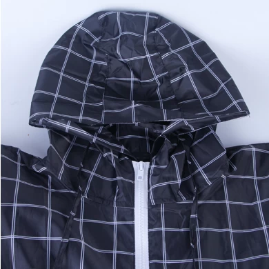 여자 세련된 방수 비 체크 무늬 판쵸 OEM 인쇄 레인 코트 방수 가벼운 후드 랩