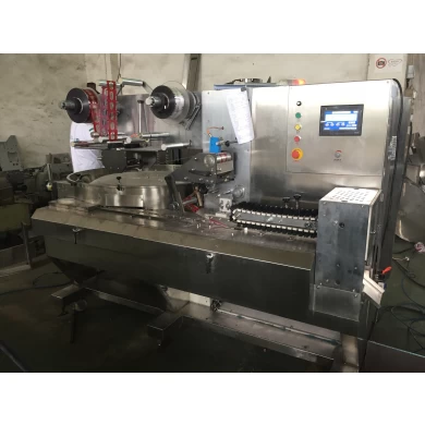 Automatic Low Cost Pillow Type Biscuit Pouch Flow Packing Machine for Sale