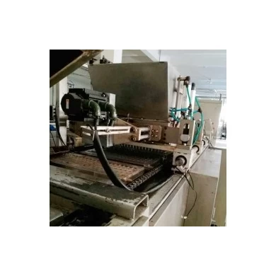 Black milk choclate machine dispenser for chocolate moulding machine