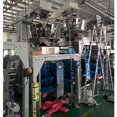 Automatic chips packing machine for packaging banana chips and slice with multi-head weighing