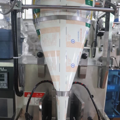 Automatic milk powder sachet packing machine