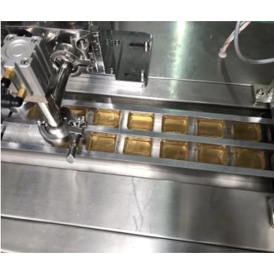 고속 버터 충전 기계 초콜릿 액체 충전 기계