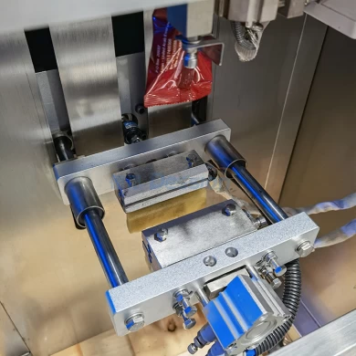 Máquina de embalagem automática de sachê de alta precisão para enchimento de shisha melaço narguilé