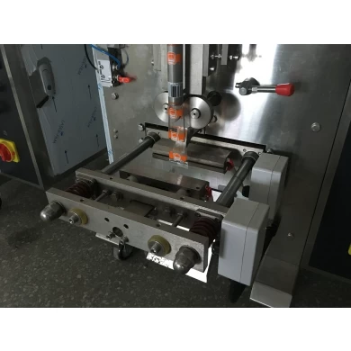Sachet bean paste filling and packing machine