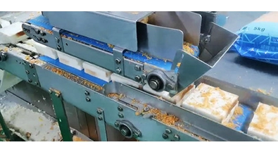 Sandwich Forming Machine