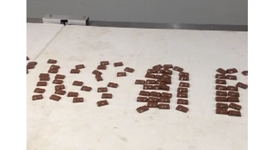 Çikolata paketleme hattı