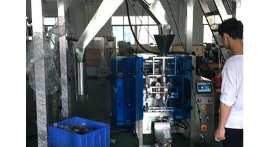 Otomatik çift deşarj ağız elektronik tartı paketleme makinesi