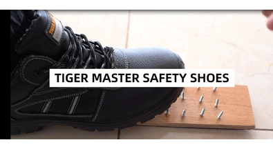 TM039 Tiger Masterの不滅の安全靴