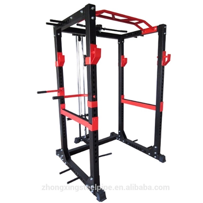 Power Rack mit Lat-Aufsatz