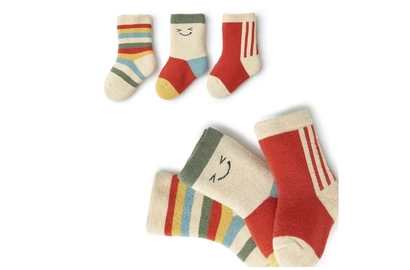 Un fabricant spécialisé se développe dans le secteur chinois des tricots pour nourrissons en mettant l'accent sur la qualité et la personnalisation