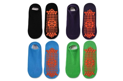 积极的生活方式推动了定制运动袜的需求