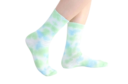 Foshan Nanhai Jixingfeng Knitting Factory Gains Recognition as a Specialist in Yoga Footwear