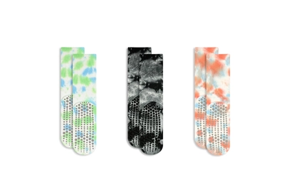 Knitting Factory Strengthens Position in Non-slip Yoga and Pilates Socks