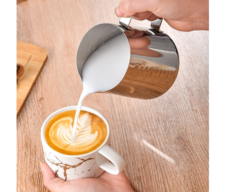 How Long Should You Froth Milk?