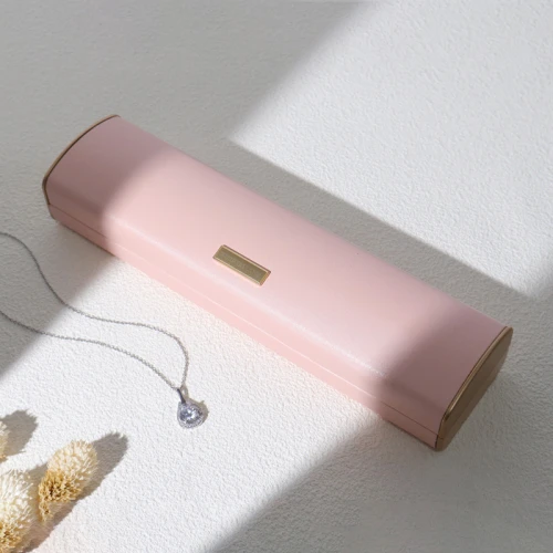 Großhandel rosa PU-Leder Schmuckschatulle Schmuckverpackung Box Kunststoff Armband Box Lagerbestände