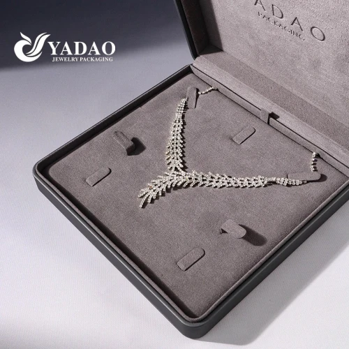 China high quality jewelry box big necklace box pu leather box jewelry packaging plastic box manufacturer