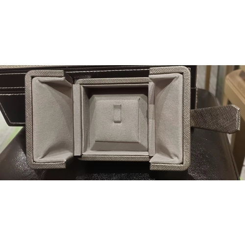 Green Magnetic Rigid Paper Jewelry Gift Box - COPY - 84pmec
