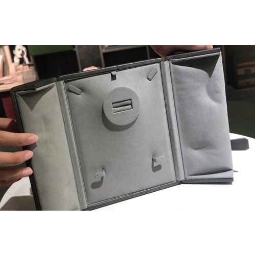 China Yadao Luxury Leather Magnetic Double-Door Necklace Box - COPY - p91p0d manufacturer