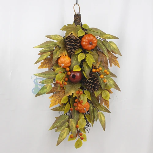 Senmasine swag autunnale da 24 pollici con foglie artificiali di zucca, melograno, ramo di frutta, pigne, decorazioni per la raccolta