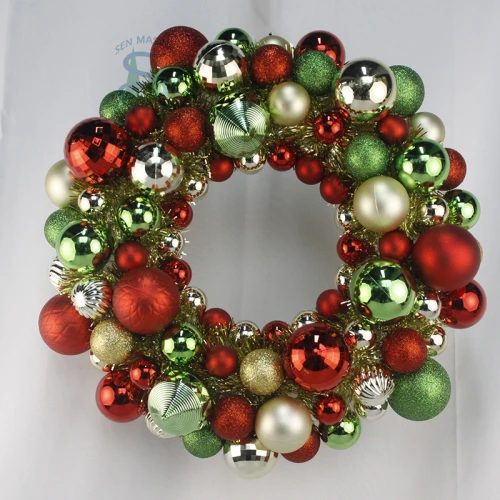 China Senmasine 40cm Christmas balls baubles wreaths with tinsel red green gold ornaments outdoor indoor hanging decor manufacturer