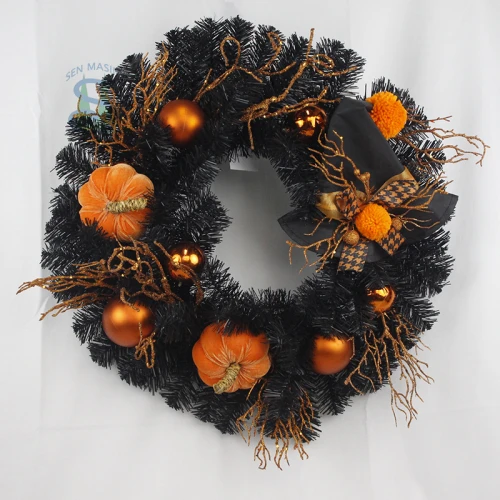 Senmasine ghirlanda decorativa per porta di Halloween da 24 pollici con ramo di zucca glitterata con ago di pino nero