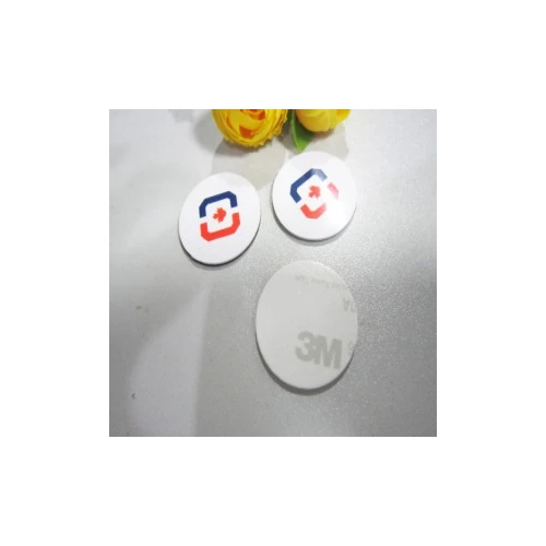 China impresso em metais NFC Tag para a gestão logística fabricante