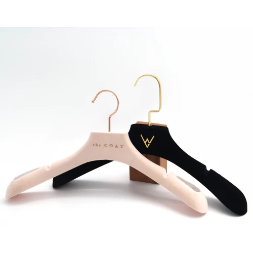 LY008 Pink velvet clothes hanger with customcolored plastic clothes