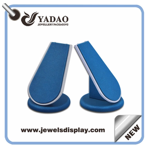 2015 newest design pendant display stand for jewelry store made in China