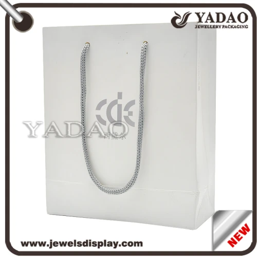 Hot selling paper jewelry shopping bag with drawstring made in China