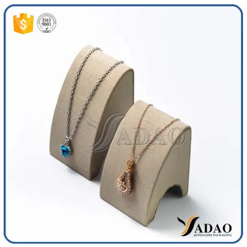 Lastest made-in- china fantastic nicety custom OEM available mfd  fabric/ velvet/ pu leather pendant display stands