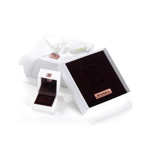 New year branded wooden packaging display ring wedding gift box supplier