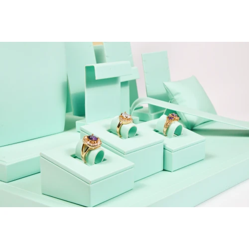 Wholesale Luxury Jewelry Display Stand Holder Custom Bracelet Necklace Ring Earring Holder Diy Jewelry Display Stand Set