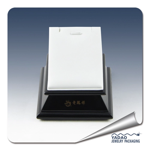 Wooden lacquer base logo printed manufacture in China wholesale pendant jewelry display stand