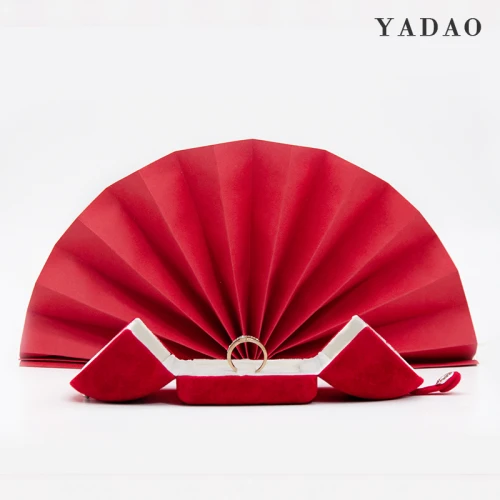 classical Chinese red velvet jewelry packaging box red velvet ring box jewelry gift box