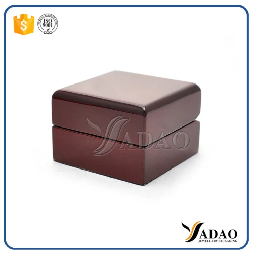 glossy lacquer wooden box with high quality for jewelry packaging from China
