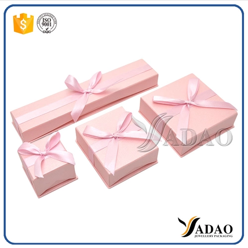 maravilhosa adorável caixa de papel de cor quente feita à mão para anéis / brincos / pingentes de prata / ouro