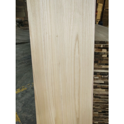 Paulownia surfing board and ski board cores