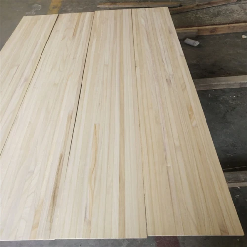 Legno di Paulownia a bassa densità leggera per wakeboard e core di kiteboard